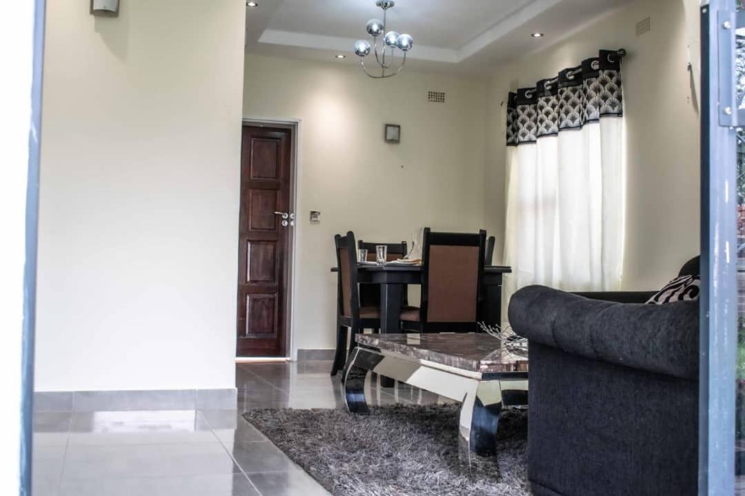Lynm Residence Harare Exterior photo